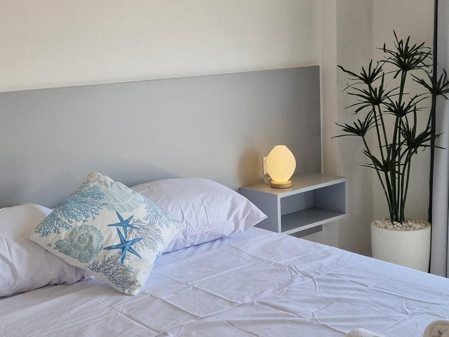 Kitieos Central Apts 100M From Finikoudes Beach Larnaca Luaran gambar
