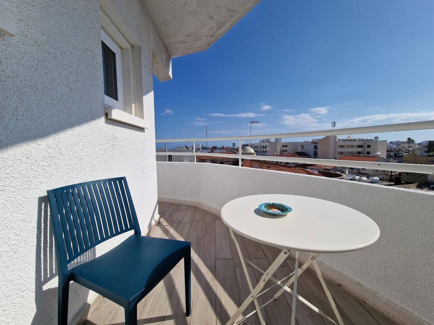 Kitieos Central Apts 100M From Finikoudes Beach Larnaca Luaran gambar
